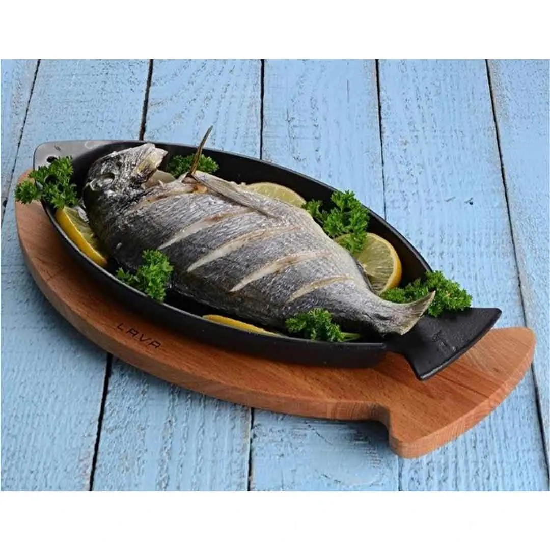 ماهی تابه به همراه تخته چوبی سرو لاوا lava